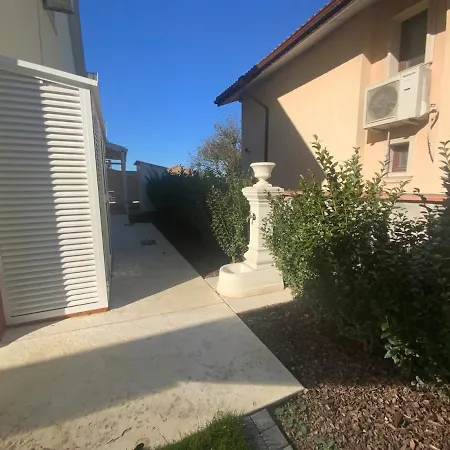 Village Park Ferienhaus Dobritsch